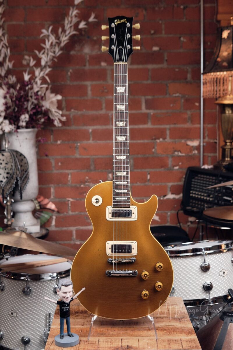 1969 Gibson Les Paul Deluxe Goldtop – Original Finish & Electronics – Pat. No. Mini Humbuckers!