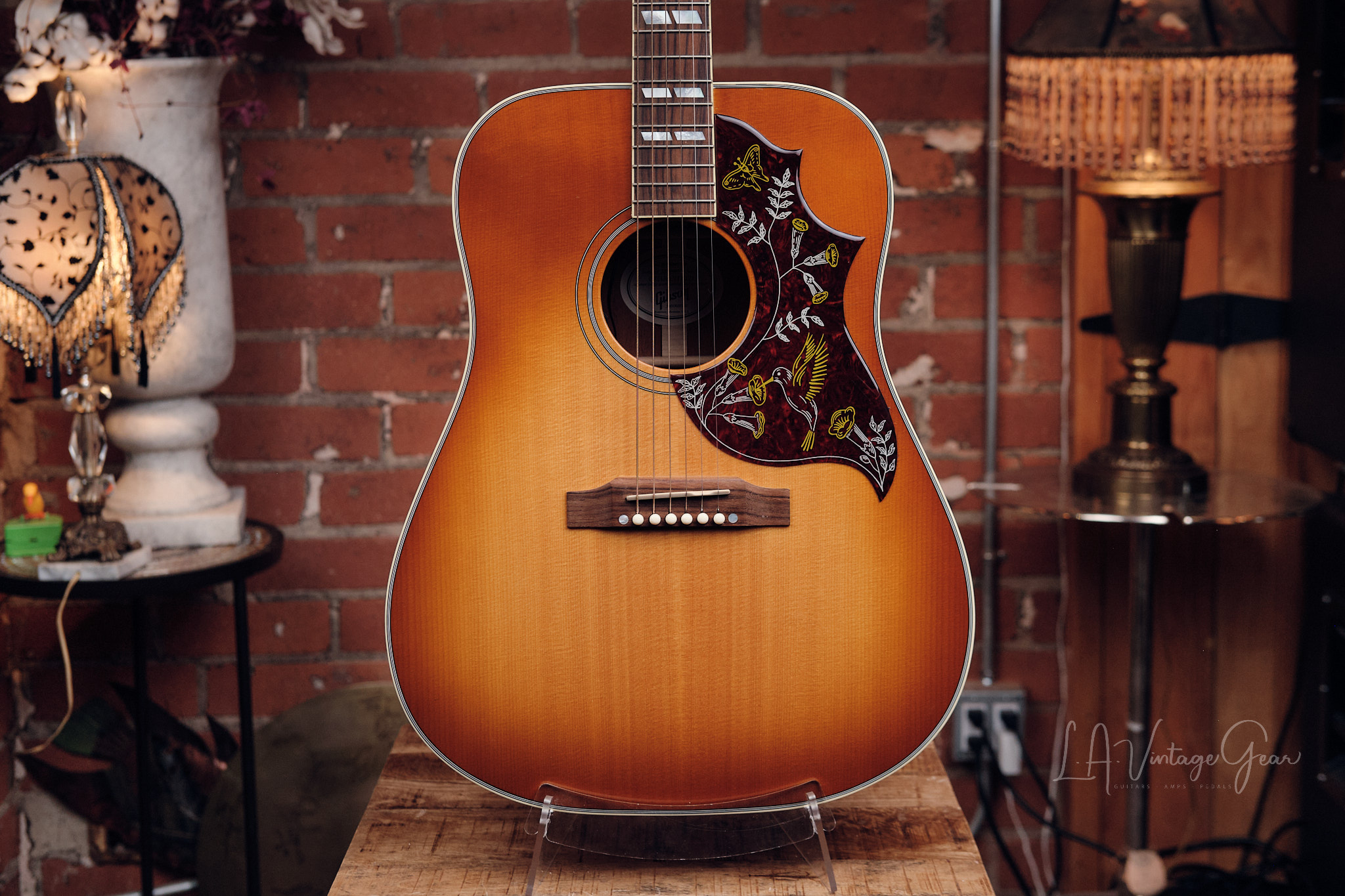 2014 Gibson Hummingbird Acoustic Guitar - Heritage Cherry Sunburst - Image 2